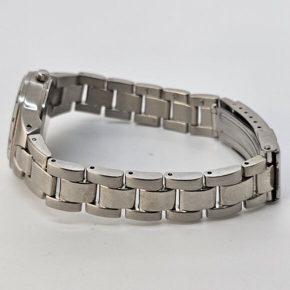 Pedre Women's Watch 30MM White Dial Gray Case Bracelet Band Date 7" New Battery - Picture 7 of 12